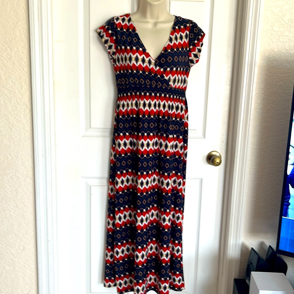 Long summer dress with short sleeves